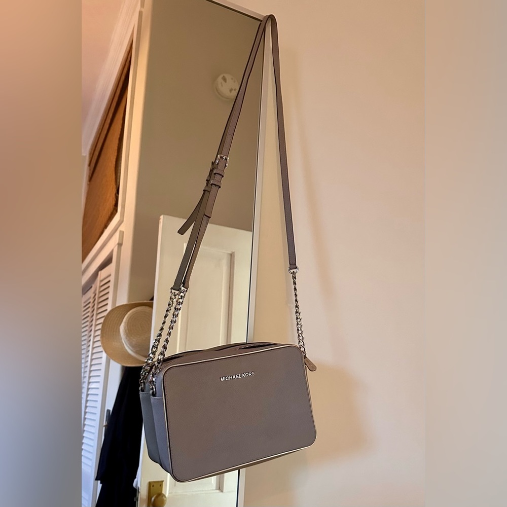 Michael Kors crossbody purse - jet set